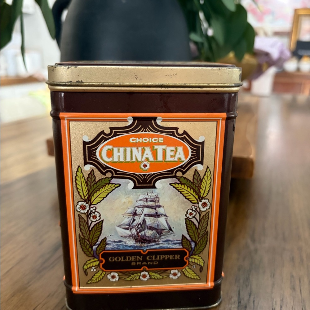 Vintage Golden Clipper Metal Tea Tin - Brown & Gold
